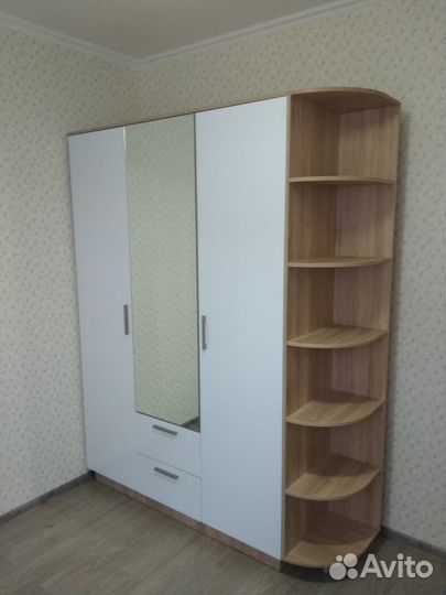 Шкаф распашной 