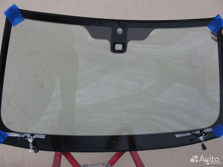 Лобовое стекло Ситроен Джампи Citroen Jumpy