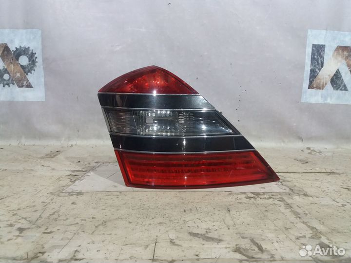 Mercedes W221 05- фонарьлевый 25763