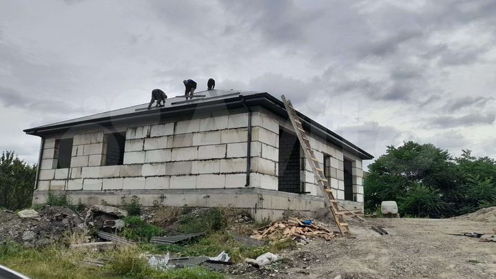 Дом 210 м² на участке 6 сот.