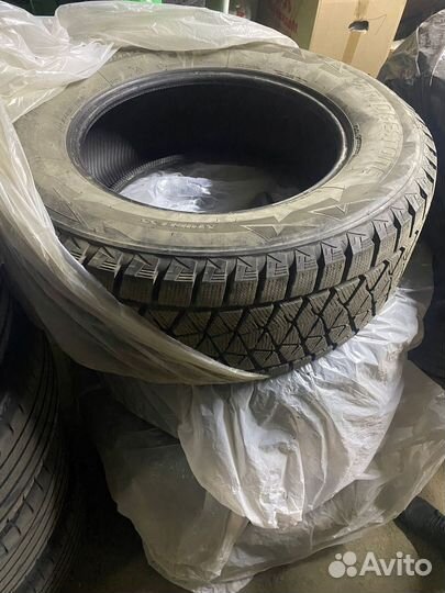 Bridgestone Blizzak W960 285/65 R18 96B