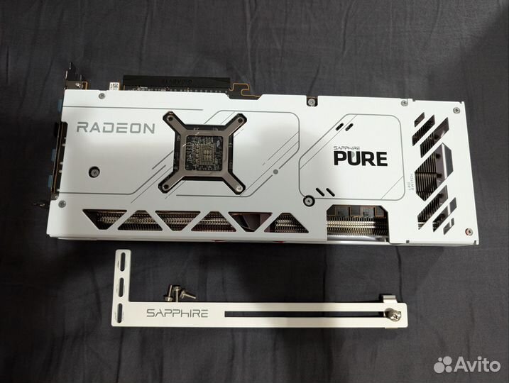 Видеокарта Sapphire AMD Radeon RX 7900 GRE pure