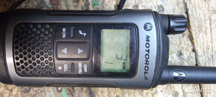 Рация motorola t80