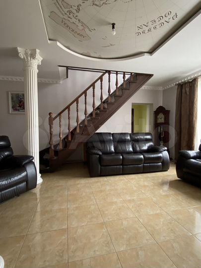 Дом 252 м² на участке 13,3 сот.