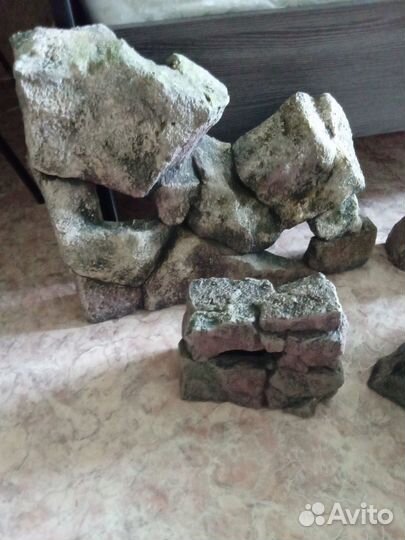 Декорации в аквариум