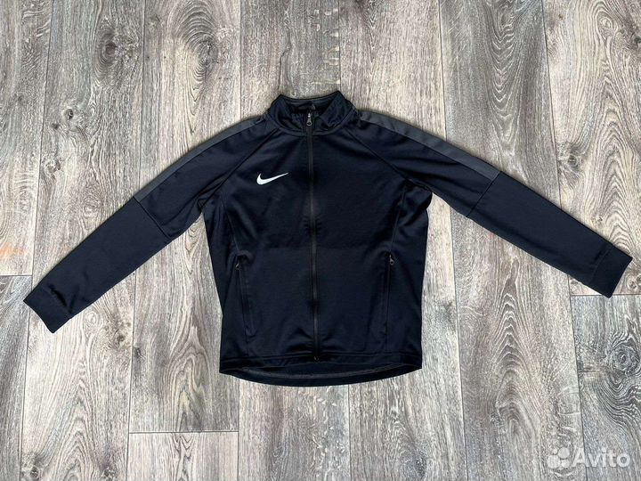 Олимпийка для мальчика Nike 8-10 лет