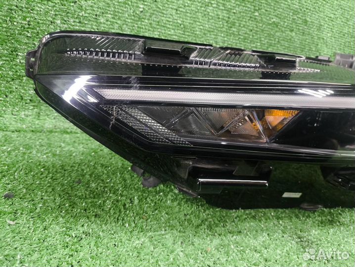 Б/У Б/У Фара левая Changan Uni-V (2022-н.в.) LED