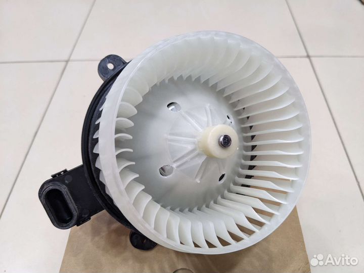 Мотор отопителя outlander (2016) / eclipse cross