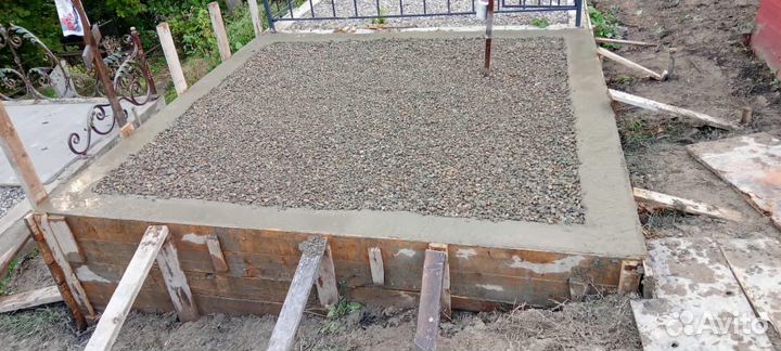 Благоустройство могил, надгробья, бетонные работы