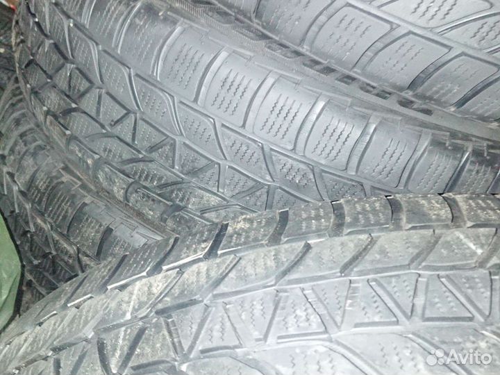 Bridgestone Blizzak LM-25 205/55 R17 91H
