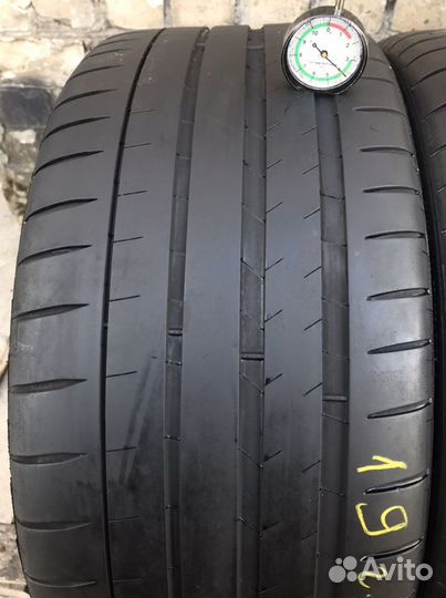 Michelin Pilot Sport 4 S Acoustic 235/35 R20