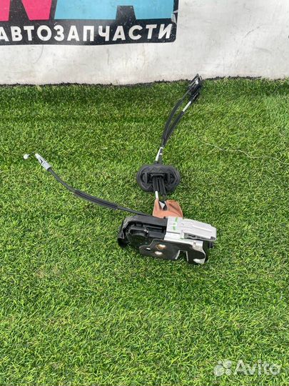 Замок двери передней правой Ford Escape 4 2021