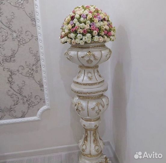 Цветы в вазе