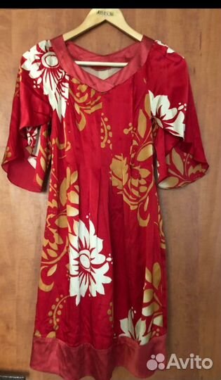 Платье из натурального шелка 44