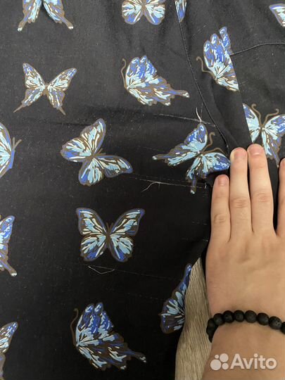 Штаны с бабочками широкие