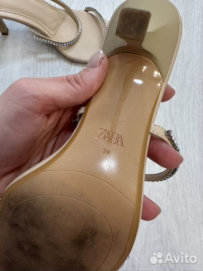 Босаножки zara