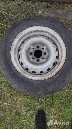 R13 Dunlop SP Sport 7010 A/S 175/70, PCD 4x98 DIA 56