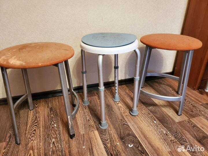 Стулья и табуретки для кухни бу