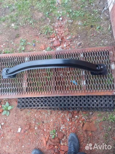 Уселитель бампера