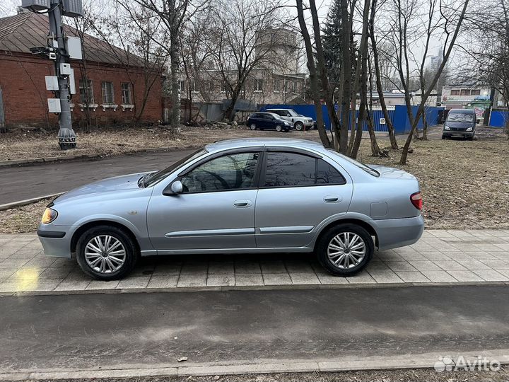 Nissan Almera 1.5 МТ, 2005, 266 488 км
