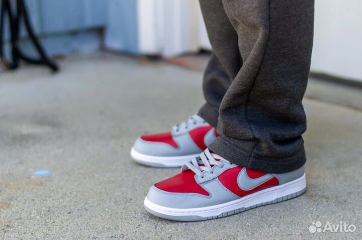 Nike Dunk low CO.JP Ultraman