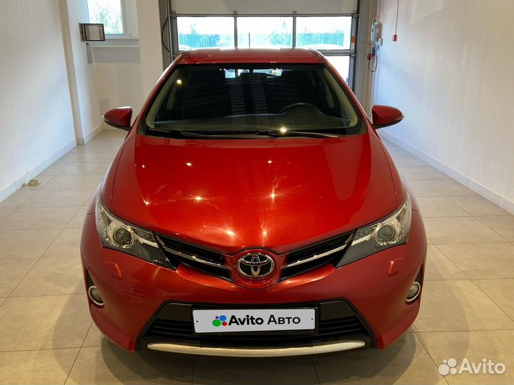 Toyota Auris 1.6 CVT, 2013, 114 843 км