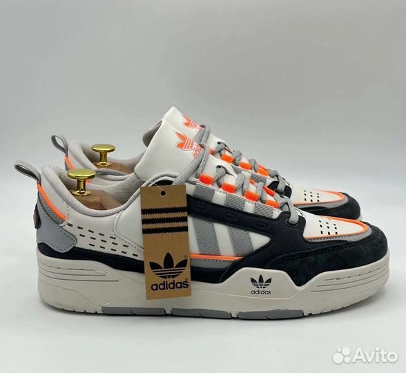 Кроссовки Adidas Adi2000