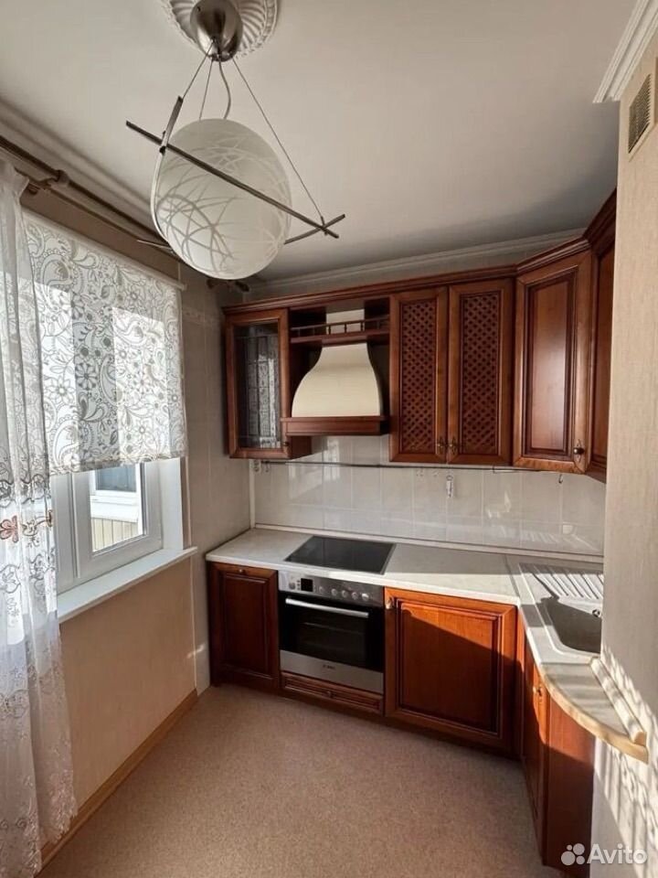 1-комнатная квартира в аренду, Москва, улица Кедрова, 26/22 — 72 000 ₽/мес