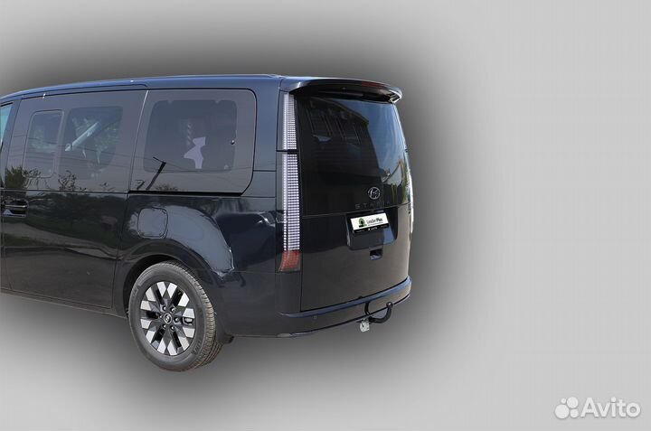 Фаркоп Hyundai Staria 2021