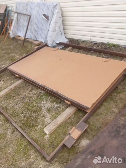 Ворота гаражные металлические