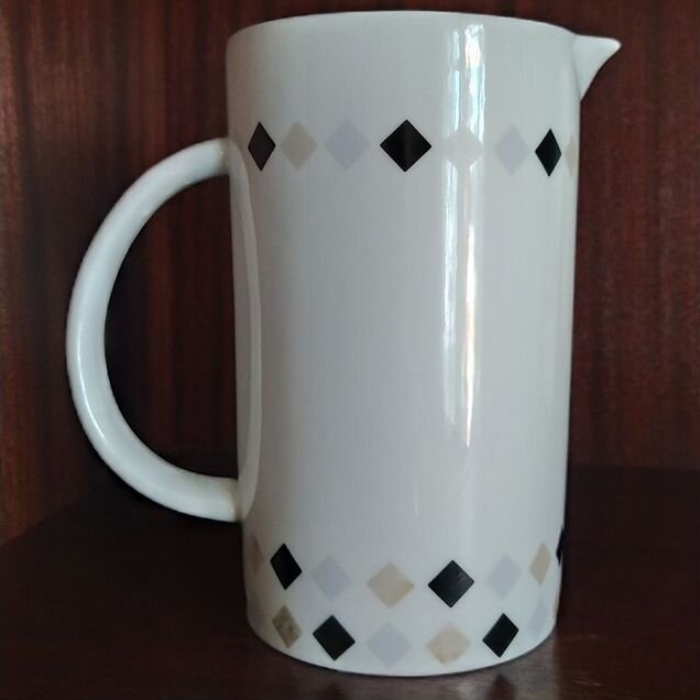 Кувшин фарфоровый Bergner