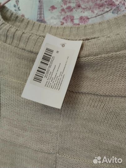 Свитер женский укороченный 42-46