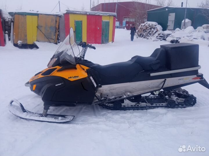 Снегоход SKI-DOO tundra WT550