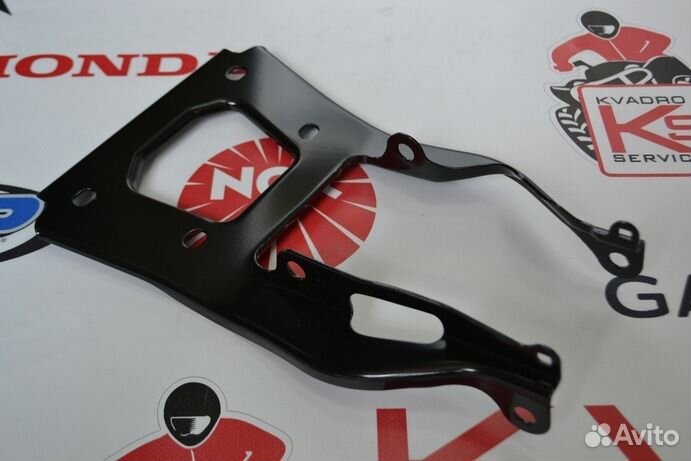 Крепление средней части рамы BRP 705203301