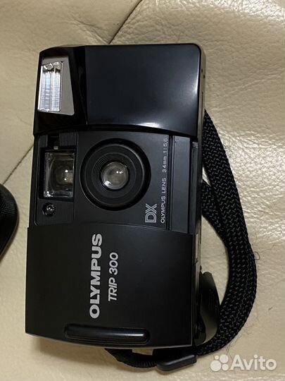 Плёночный фотоаппарат olympus trip 300 Япония