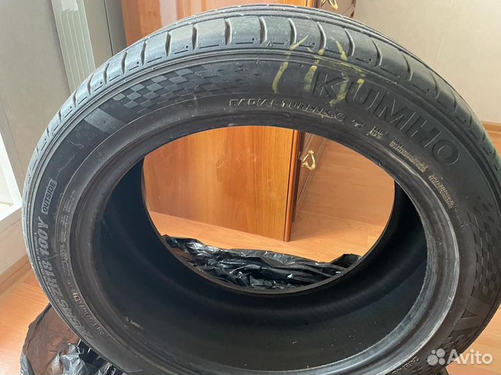 Kumho Ecsta PS71 245/45 R18 100Y