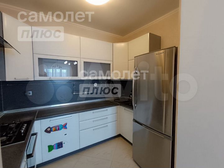 3-к. квартира, 104,5 м², 3/9 эт.