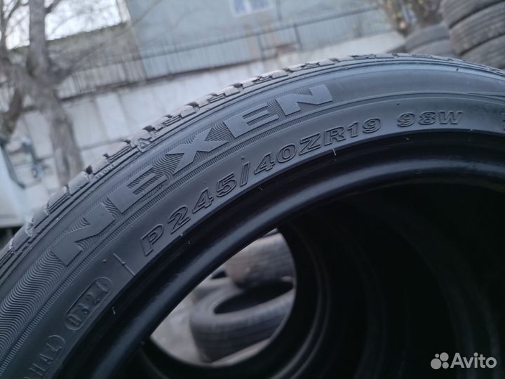 Nexen N'Fera AU5 245/40 R19 98W