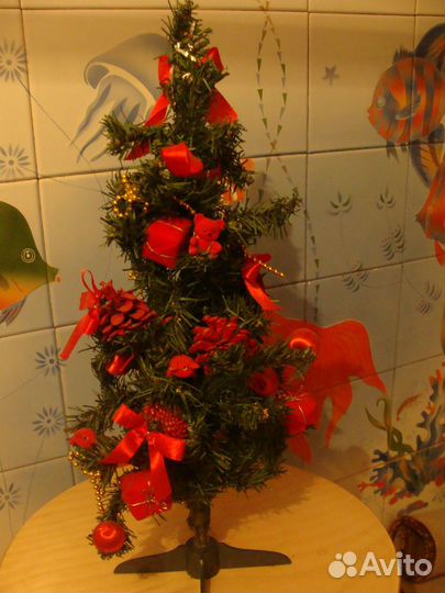 Елка декоративная 45 см. и Кувшин для полива