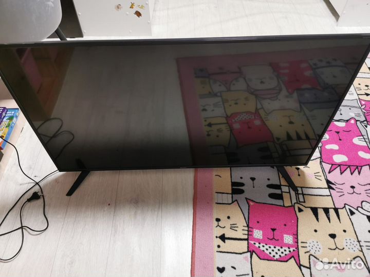 ЖК телевизор Sharp LC-65CUG8052E