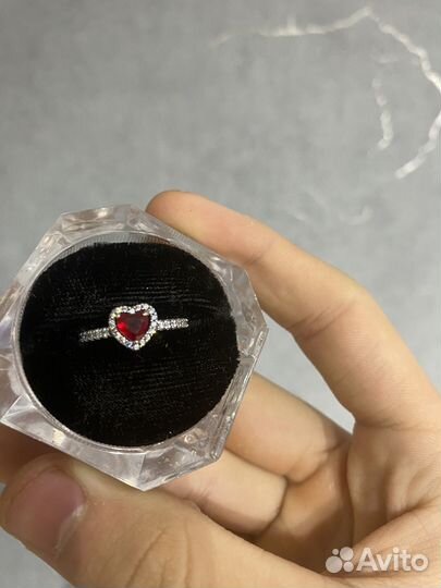 Серебряное кольцо pandora