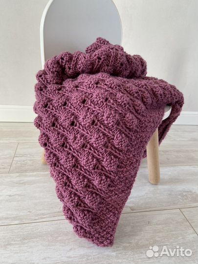 Вязанный плед на выписку