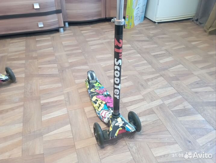 Самокат детский трехколесный