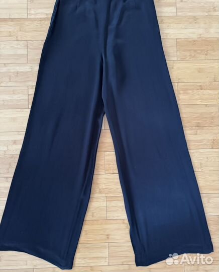 Шелковые брюки широкие HM черные