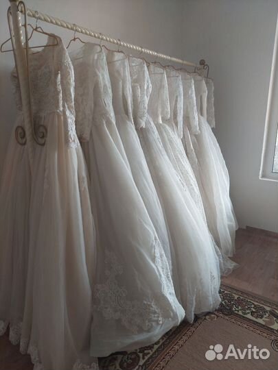 Свадебные платья