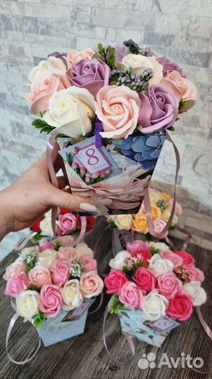 Букеты из мыльных роз на 8 марта