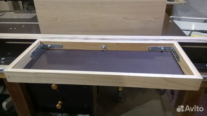 Полка с секретом