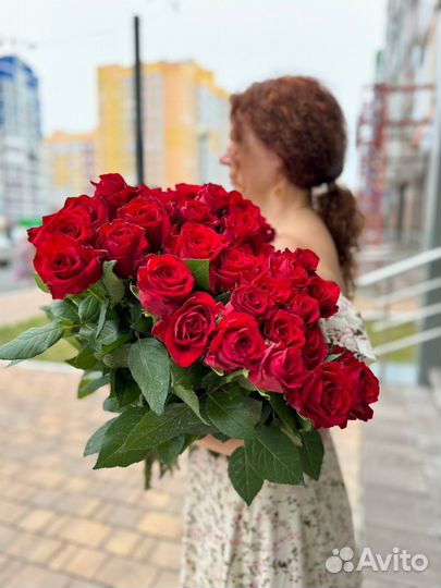 Букет из 25 роз с доставкой