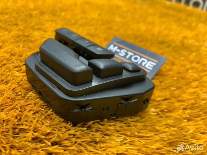 Блок управления сиденьем передний правый