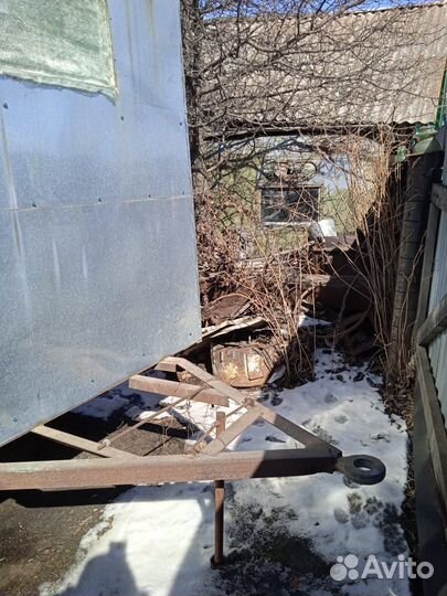 Будка-прицеп (домик пчеловода)